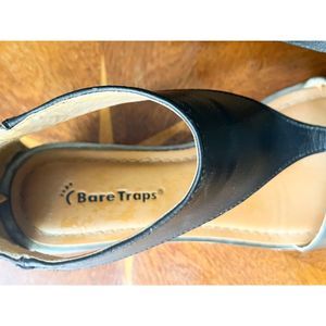 Wedge Sandals - Zippered Back - worn Once !